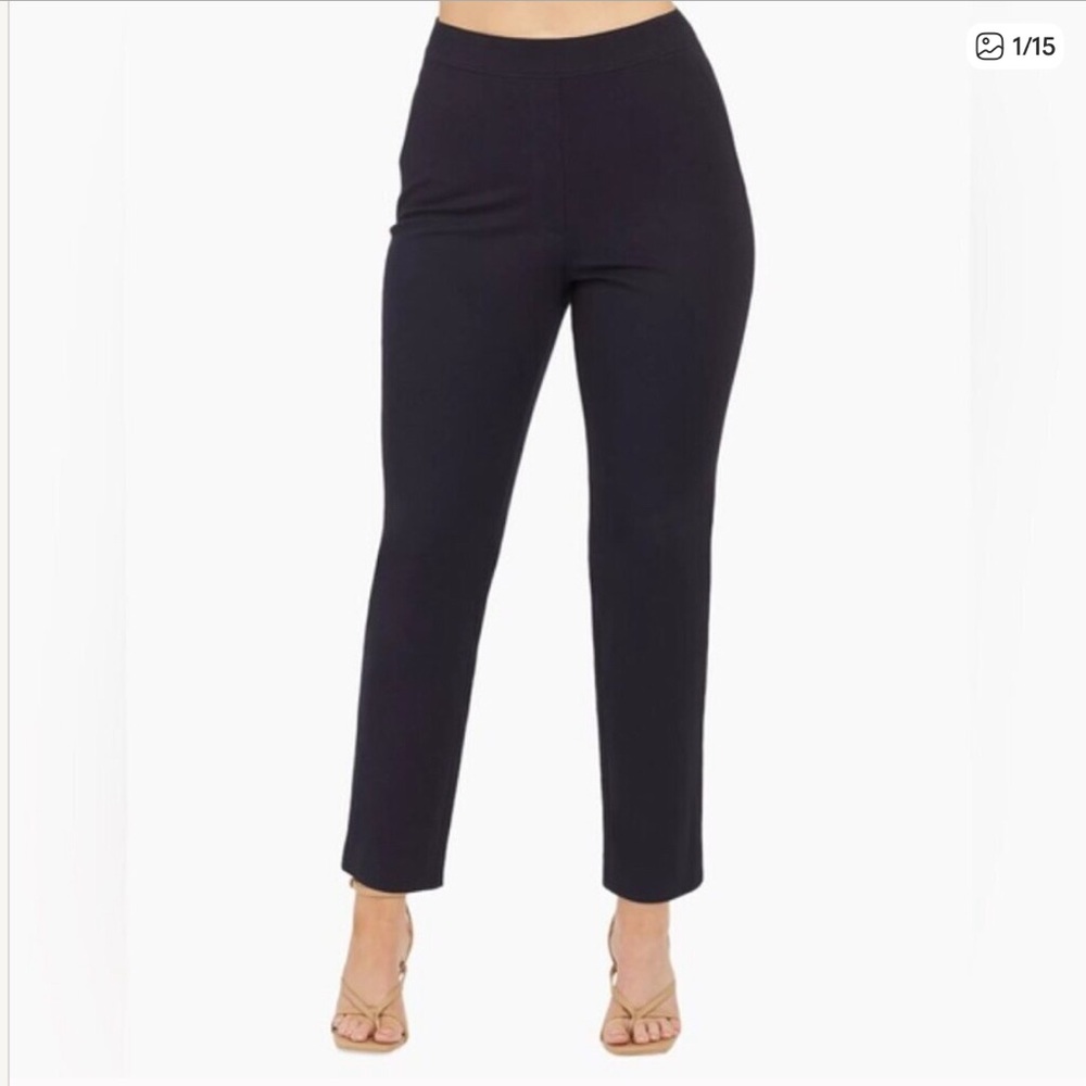 SPANX Navy Straight-Leg Pull-On Crop Pants Medium